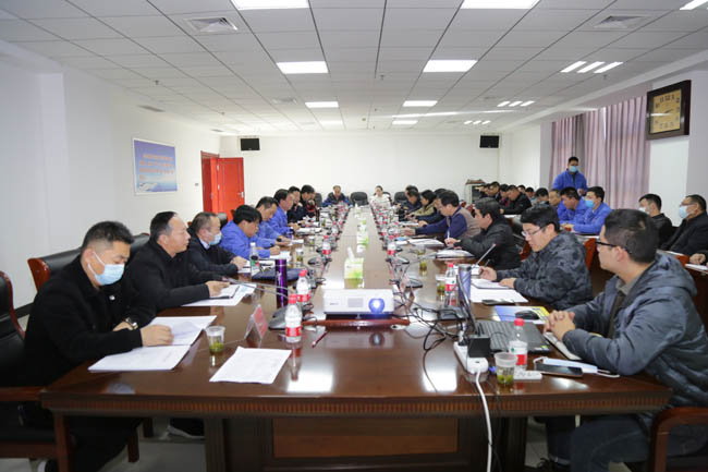河南省有色金屬炭素協(xié)會2021年第二次會長辦公會暨炭素行業(yè)交流會在萬基控股集團(tuán)召開