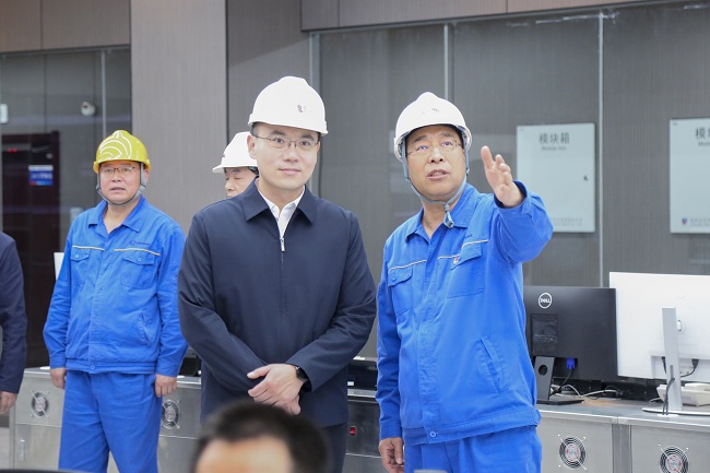 新安縣委書(shū)記王智到萬(wàn)基控股集團(tuán)調(diào)研