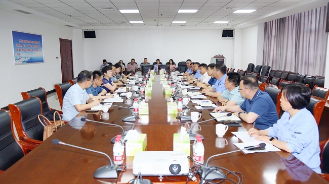 洛陽市科技局黨組書記、局長葉惠玲一行到萬基控股集團(tuán)調(diào)研