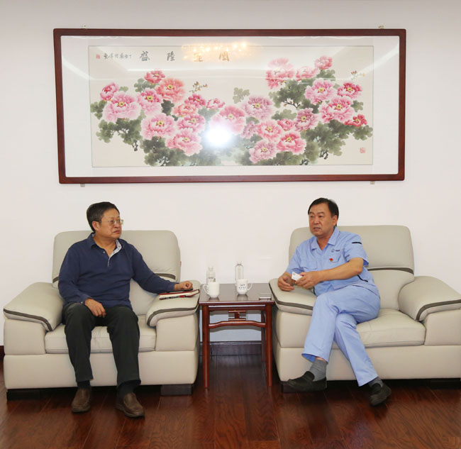 義煤集團副總工程師馬樹生一行到萬基控股集團洽談業(yè)務(wù)